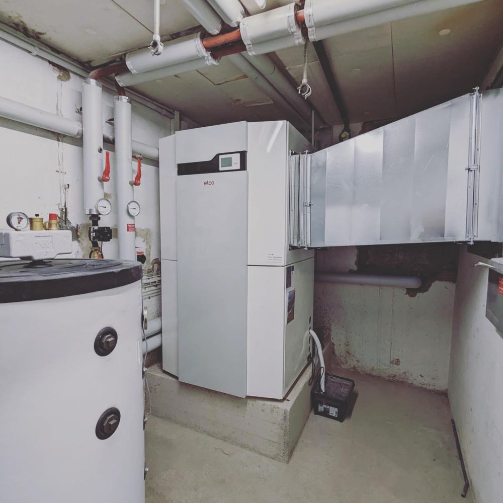 Objekt: MFH Sandstrasse, Zürich
Kunde: Privat / Arbeit: Planung und Sanierung der Wärmeerzeugung (Luft/Wasser-WP+WW)